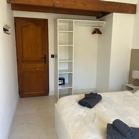 Mh - Escapade Aux Arenes Apartment *